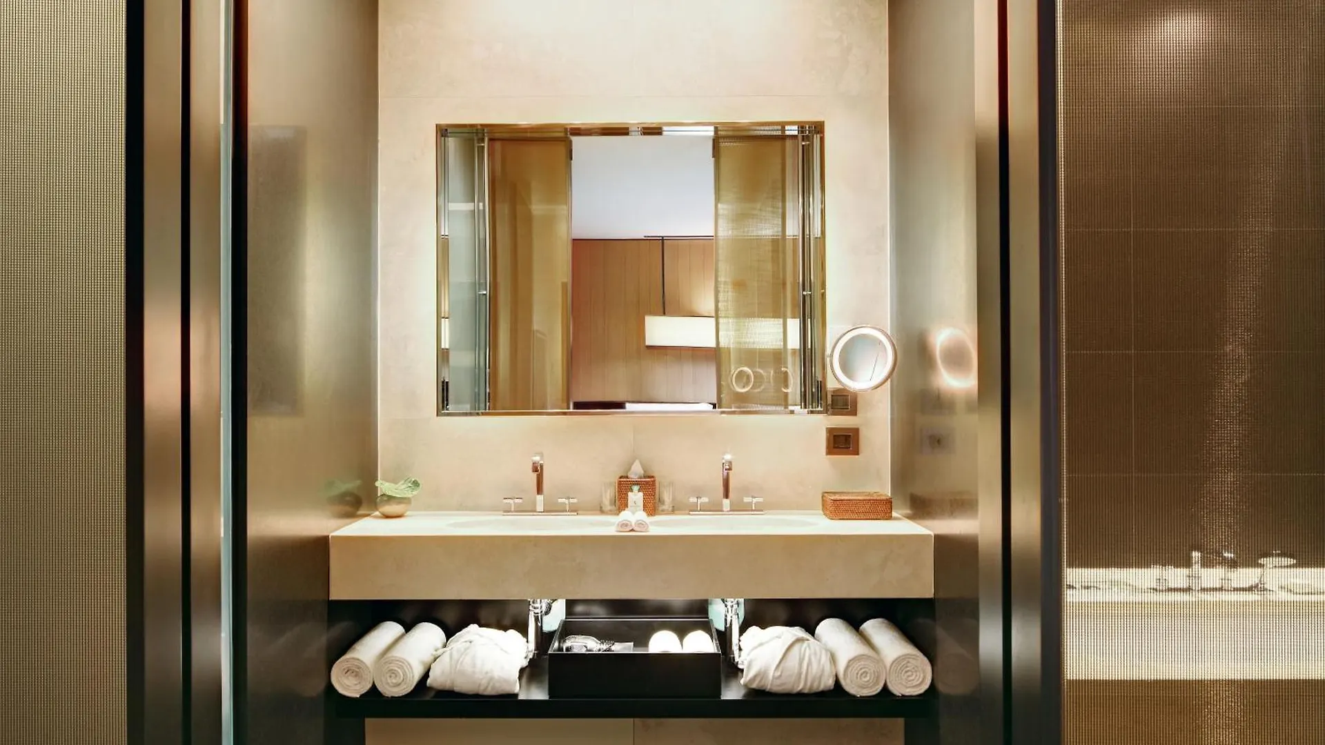 Bvlgari Hotel Milano 5*, מילאנו