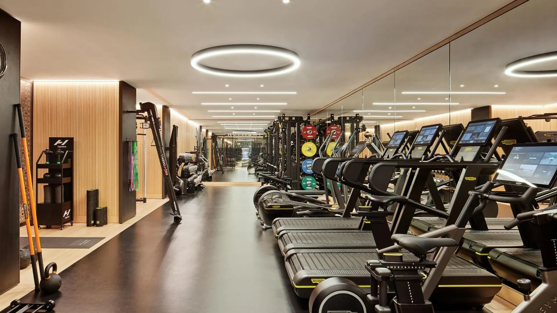 Bvlgari Hotel Milano  מילאנו