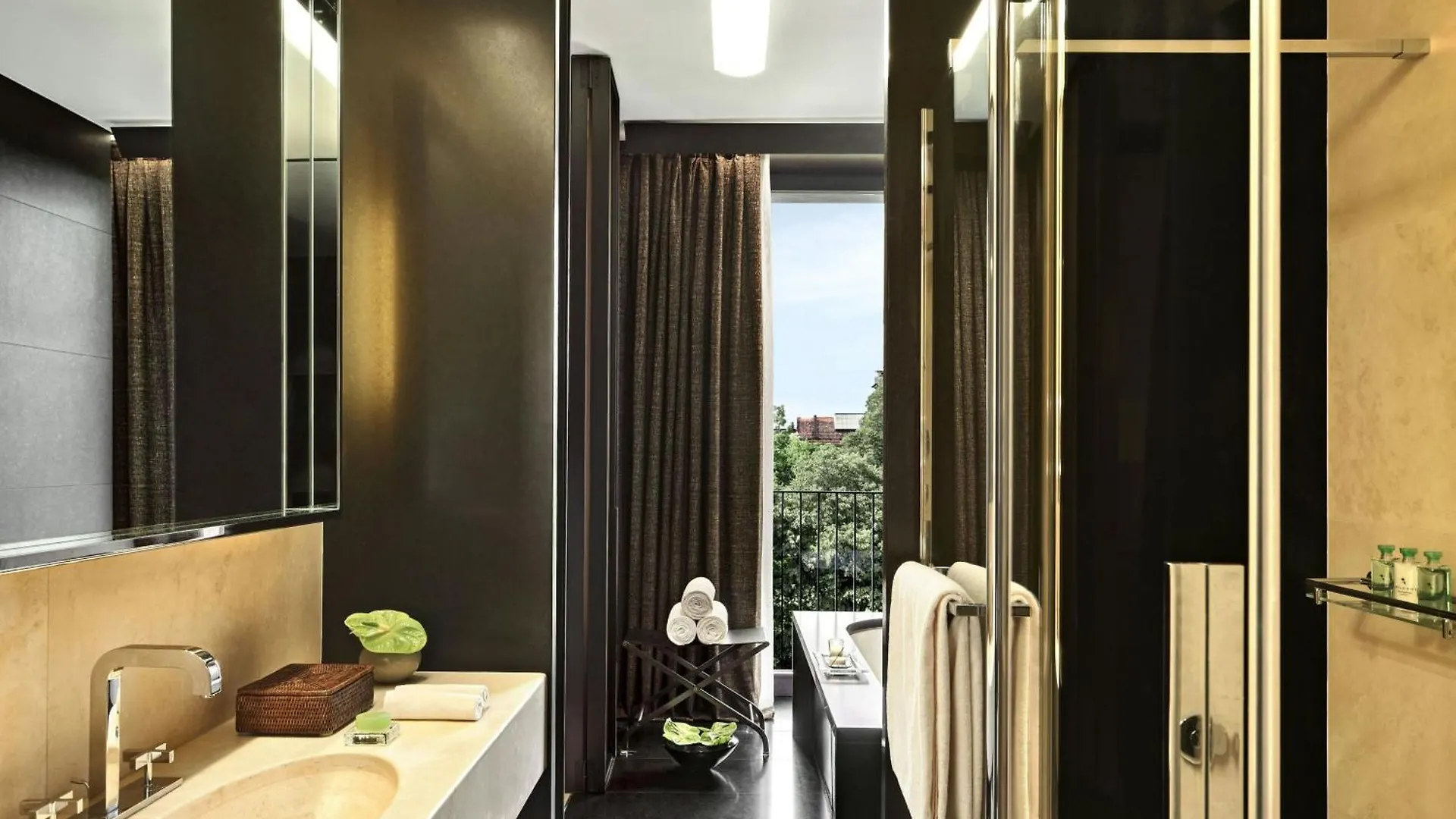 Bvlgari Hotel Milano מילאנו