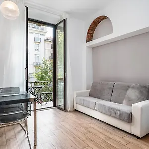 Appartement Hemeras Boutique Homes - Smart Flat With Balcony Near The City Center