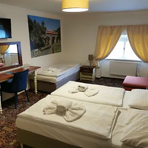 city-inn.praguehotelsweb.com/